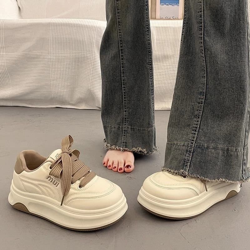 Panda Chunky Sole White Sneakers Women 2026 New Casual Bread Shoes Heightening Versatile Sports Shoes Plus Size Wide Feet