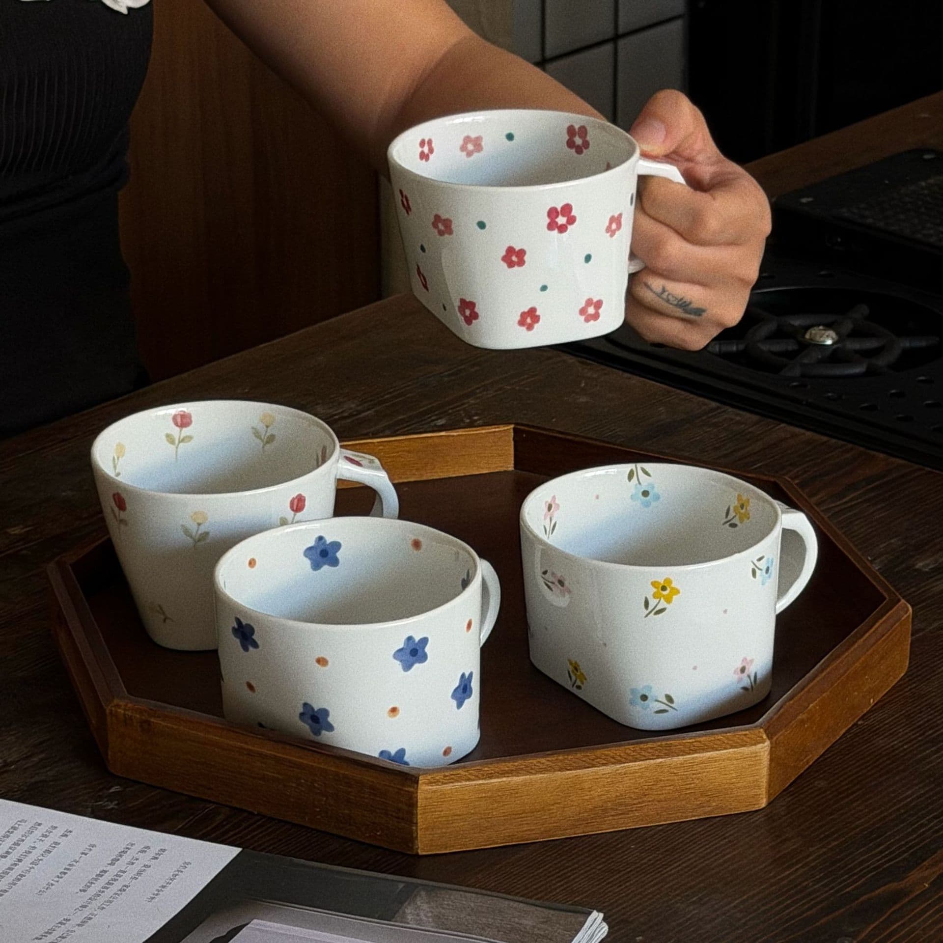 Japanese Handcrafted Small Flower Ceramic Cup Mug Relaxed Afternoon Tea Coffee Cup Pocket Cup Open Cup Water Cup