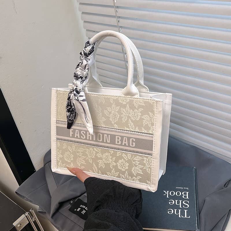 Premium Embroidered Handbag for Women 2025 New Large Capacity Simple Shoulder Bag Trendy Versatile Tote Bag