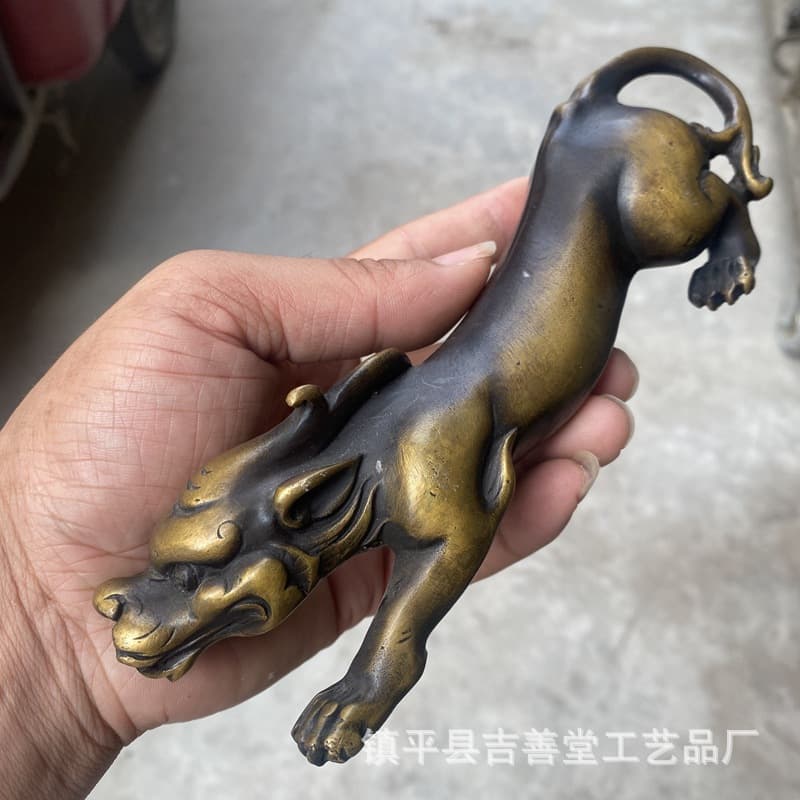 Antique Chilong Ornaments Copper Dragon Crafts Home Living Room Desktop Decoration Crafts Copper Pixiu Pen Holder