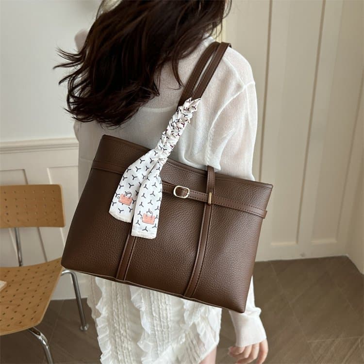 Women's Bag 2026 Spring New Large Capacity Fashionable Women's Bag, Commuter Single Shoulder Popular Tote Bag with Scarf Handbag