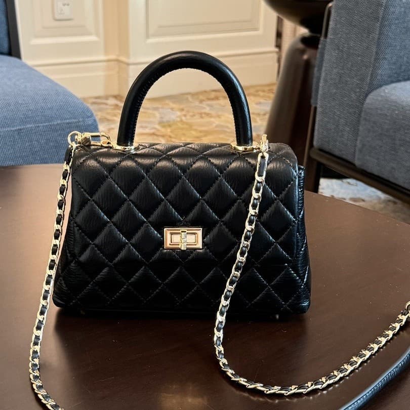 Genuine Leather Quilted Chain Handbag Tote Bag 2026 New Women's Bag Fashion Shoulder Bag Versatile Crossbody Bag