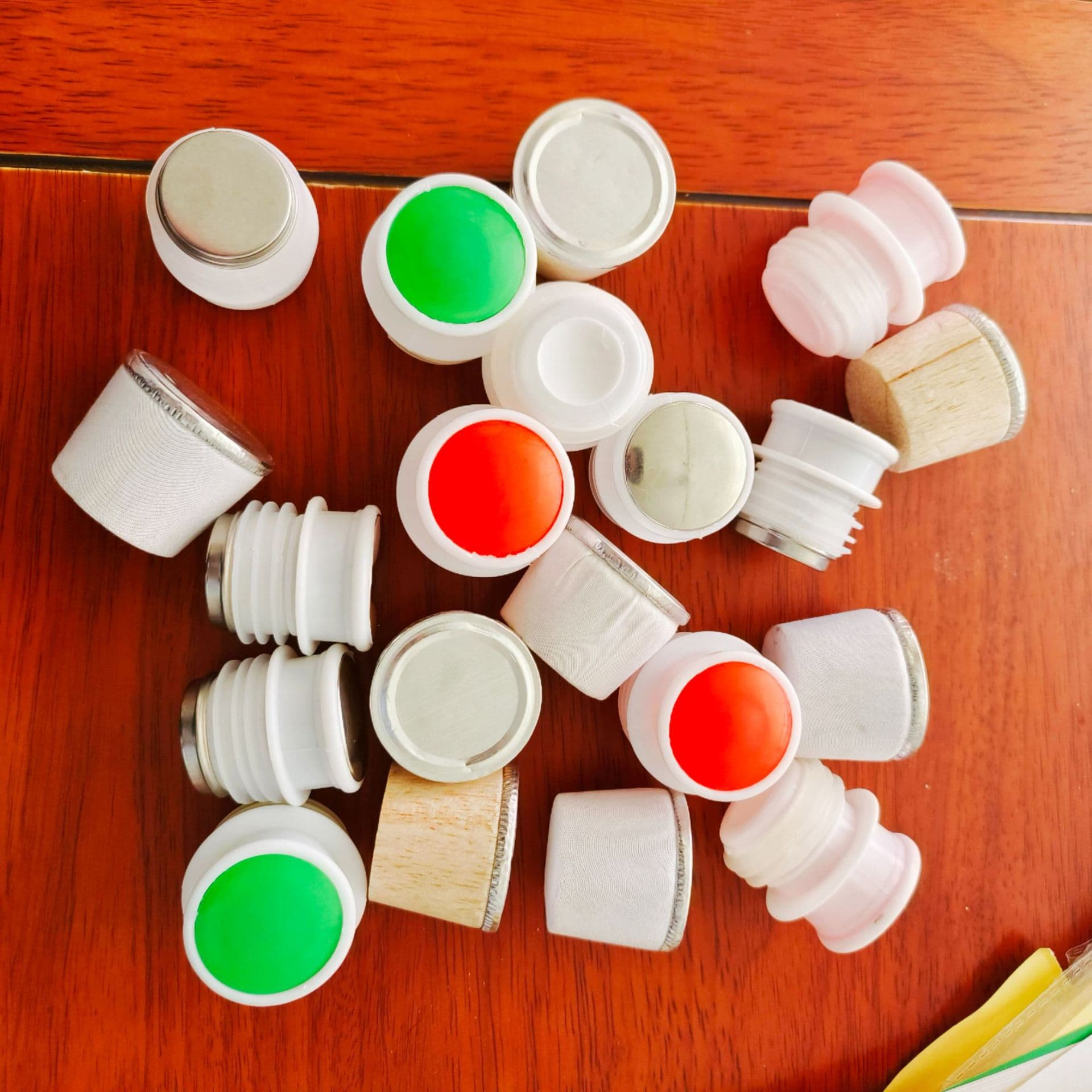 Plastic Thermos Stopper for 5lb 8lb Insulated Bottle Hot Water Kettle Lid Plastic Bottle Plug
