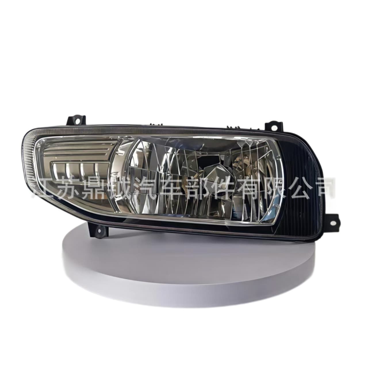For Nissan UD07 Heavy Truck NISSAN TRUCK 10T/17T Headlight