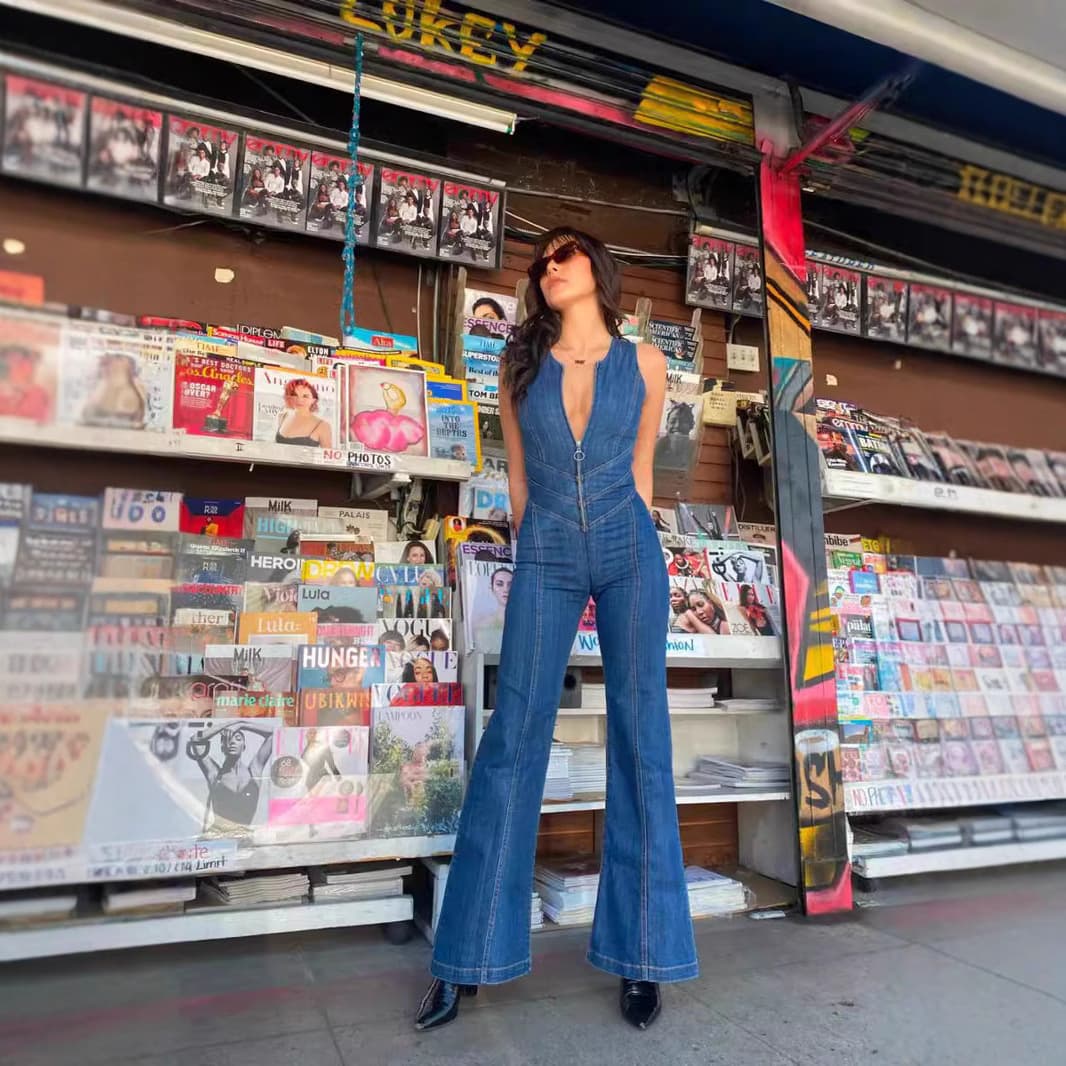 In Stock European and American 2025 Autumn Women's Slim Fit Sleeveless Sexy Street Retro High-Waist Denim Jumpsuit Wholesale