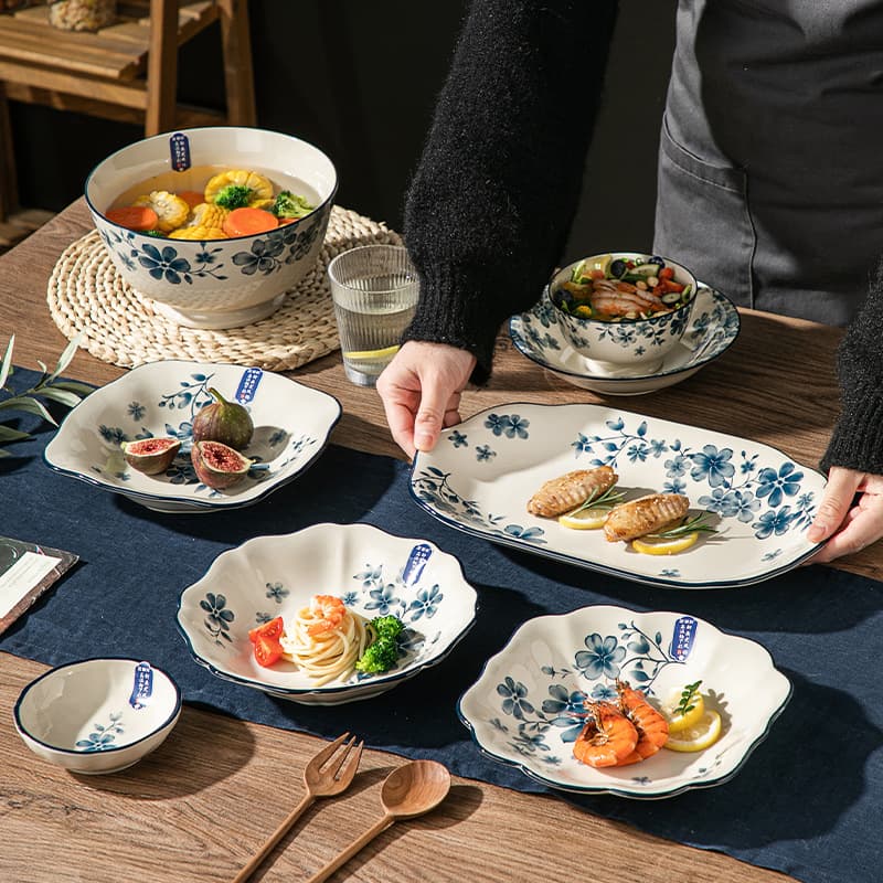 Little Blue Star Light Luxury Blue and White Porcelain Home Tableware Ceramic Bowls Dishes Plates Housewarming Gift Underglaze Color Minimalist Set
