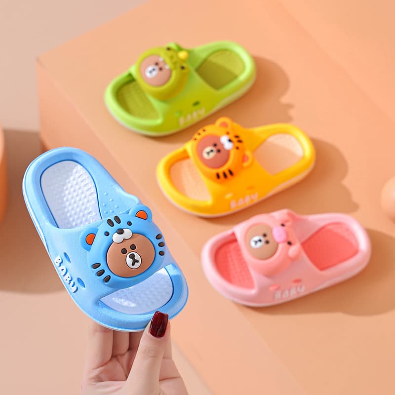 Children's Summer Slippers, Cute Cartoon Soft Sole Bathroom Indoor Slippers for Boys and Girls, Toddler and Baby Sandals