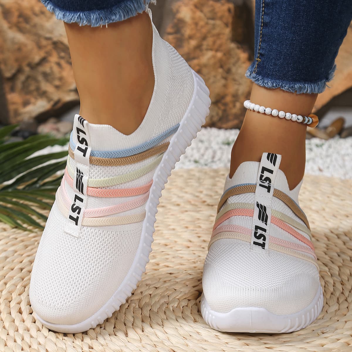 Spring Cross-border TEMU Women's Casual Sports Shoes Daily Commute Comfortable Breathable Low-top Mesh Running Shoes for Women