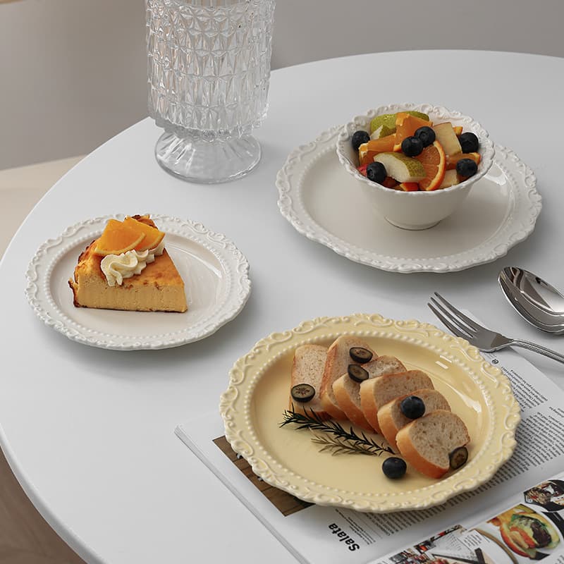 Tableware set Ceramic dinner plate set (embossed retro style) ins home Western dinner plate + vegetable plate + flat plate +