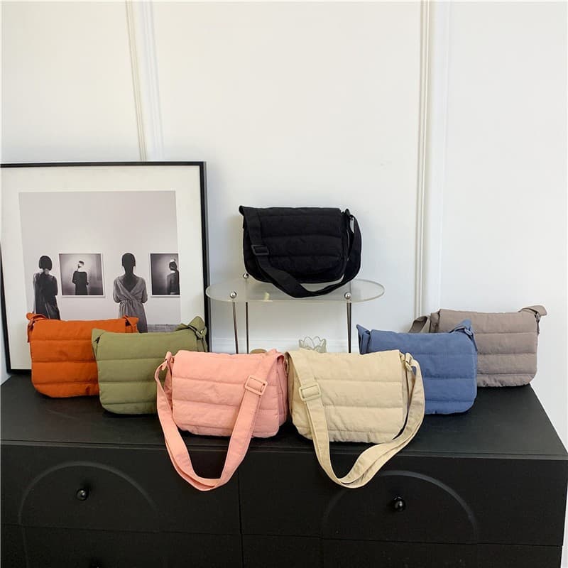 Wholesale Daily Casual Simple Small Square Bag Korean Style Lightweight Personalized Shoulder Crossbody Bag Design Trendy Handbag for Women