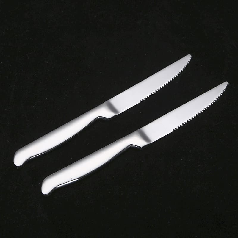 420 Stainless Steel Steak Knife with High-Quality Serrated Edge for Restaurants and Hotels
