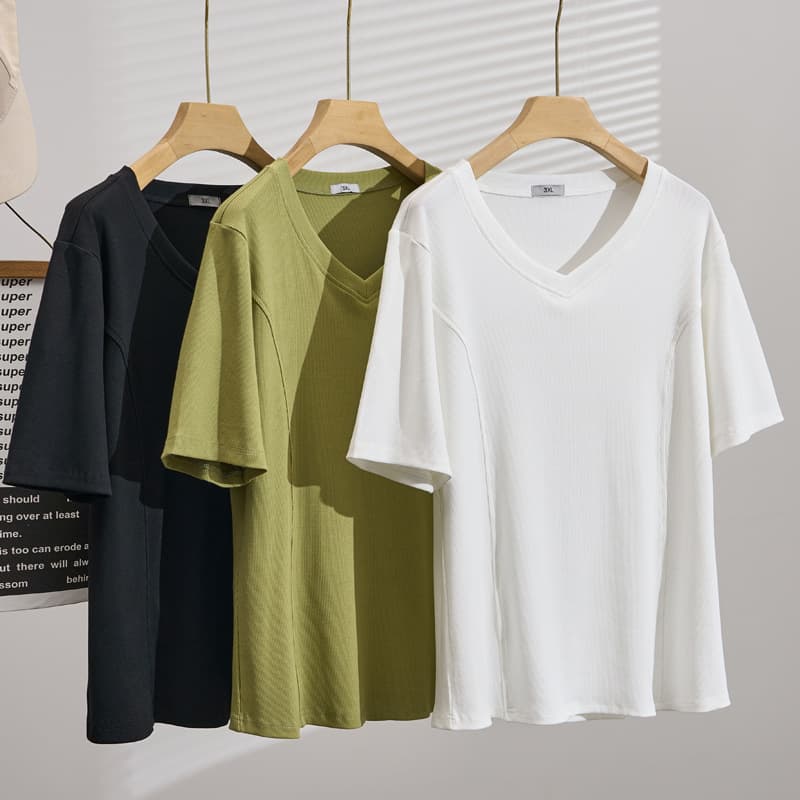 Plus Size T-Shirt for Women Summer V-Neck Slimming Regular Shoulder Patchwork Short Sleeve Plus Size Top for Heavy Set 200 lbs S5757