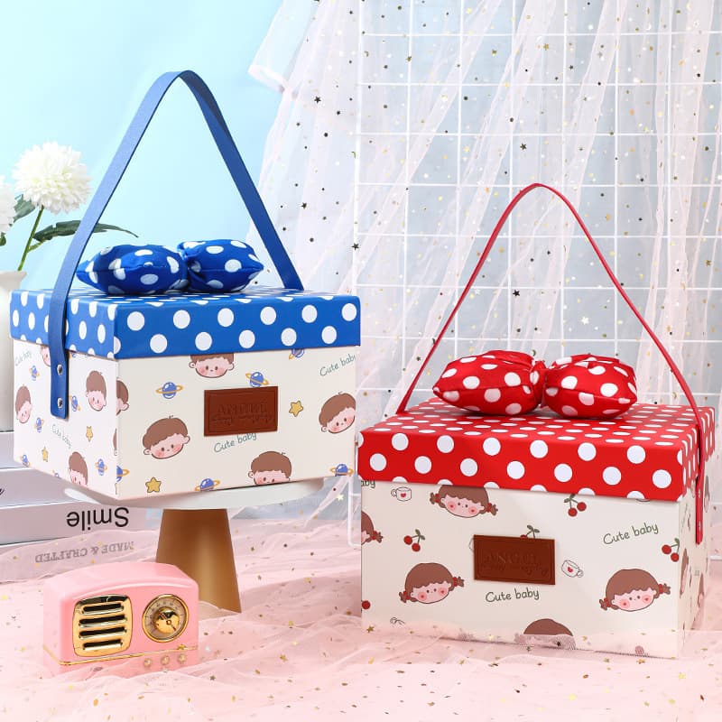 Baby one-month-old gift box kindergarten bow cartoon sugar box gift box tenth birthday souvenir