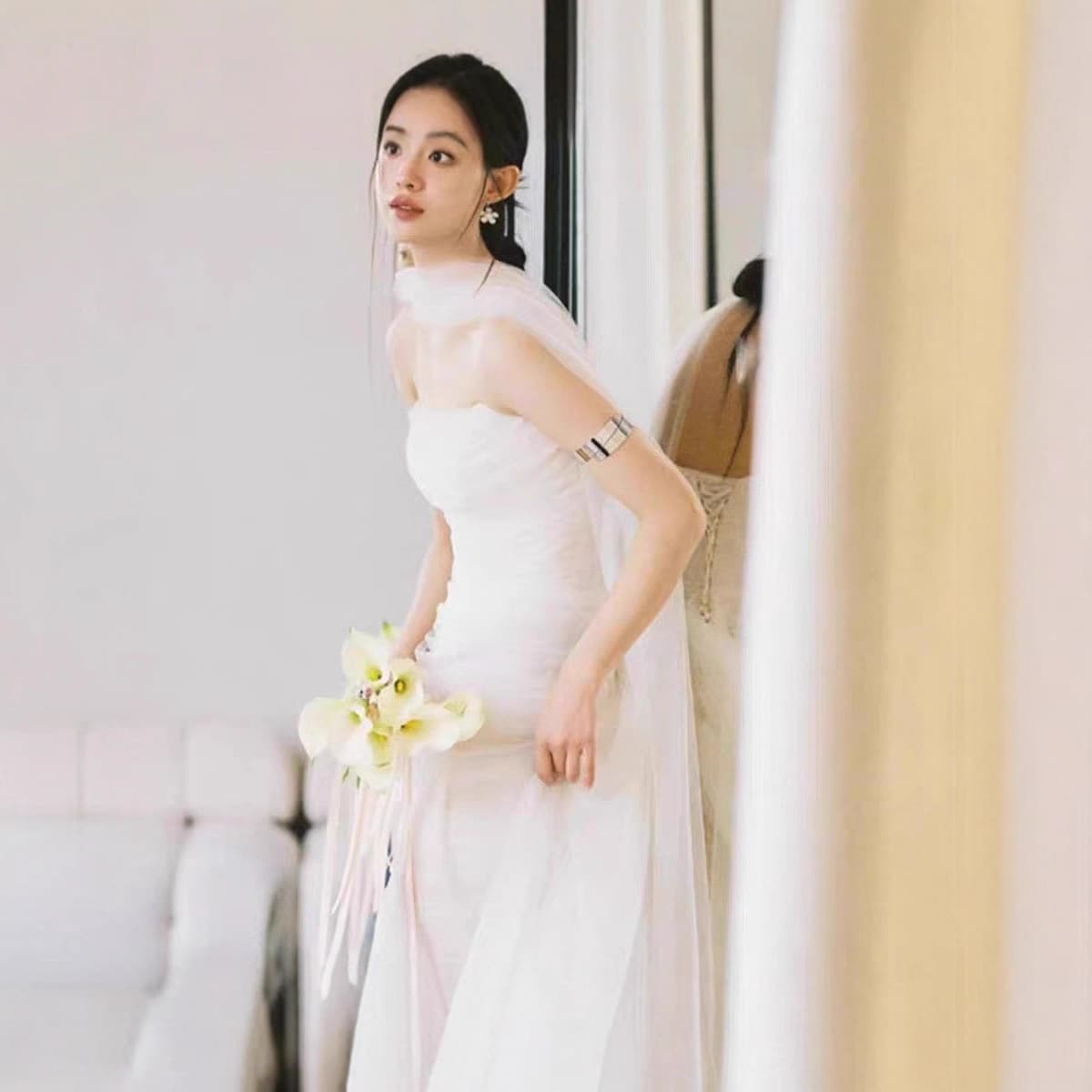 Lightweight and airy tulle, fairy-like bridal main wedding dress, French-style engagement and toasting gown, 2025 new style with train.