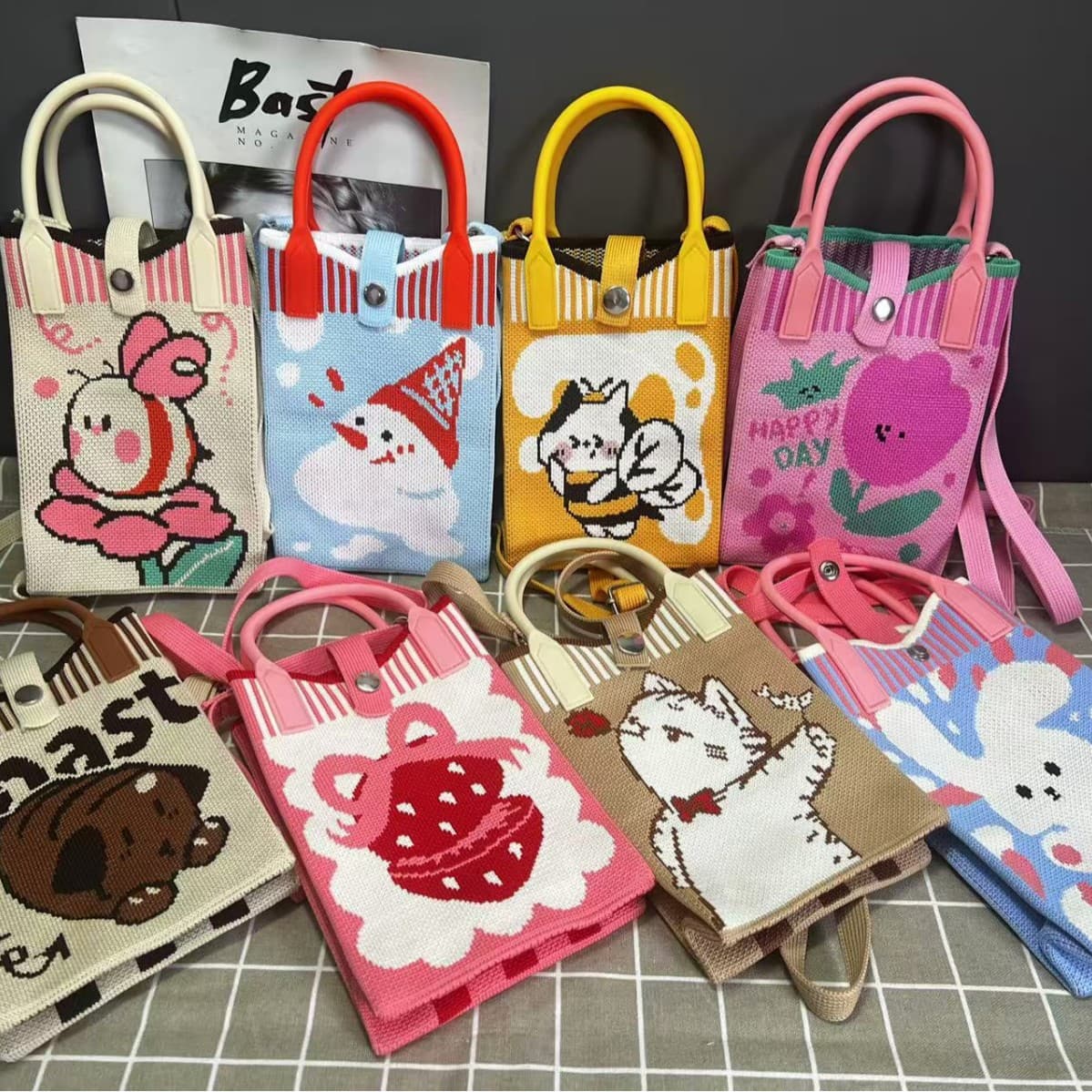 Women's hand-carry bag Korean new cute cartoon knitted small square bag, versatile mini portable shoulder crossbody phone bag