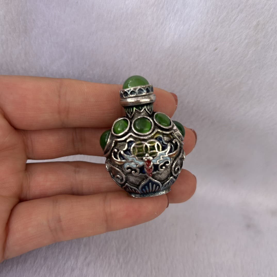 Antique-style Vintage Craft Mini Snuff Bottle Ethnic Tibetan Copper Old Item with Spoon Decorative Ornament