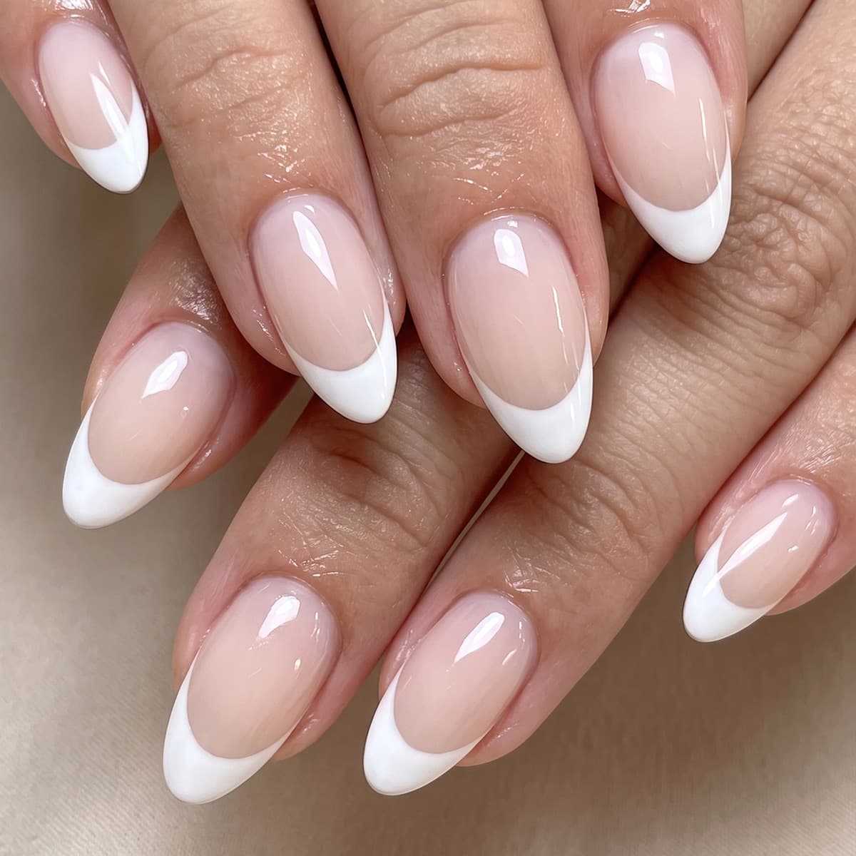 Minimalist Gentle Curved French Press-On Nails, Ice-Transparent Bare Skin Soft White Edge Almond Nails, Everyday Versatile for Students and Office Wear