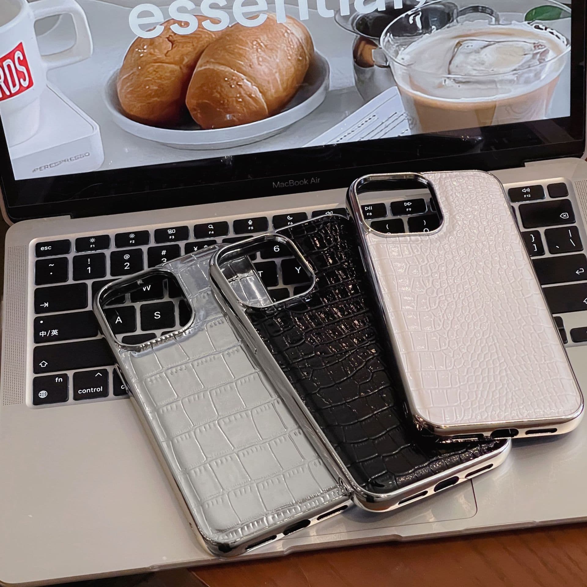 For Apple 17 Crocodile Grain Electroplated Full-Cover Phone Case New 12 Protective Case Trendy Brand Cross-Border European American