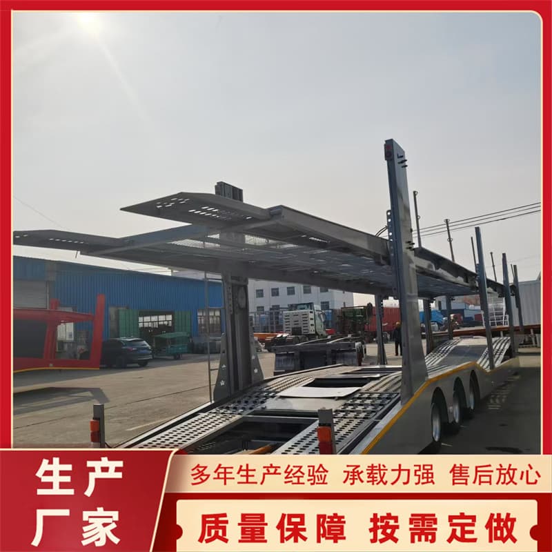 For sale: 6-seater and 8-seater car carriers, screw-operated car carriers, two-layer hydraulic lifting two-axle car carriers.