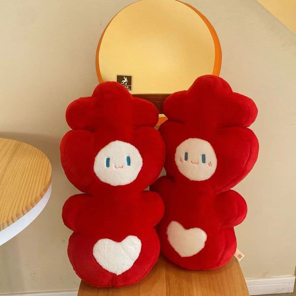 Plush throw pillows for the wedding room, festive dolls, bedside figurines, bedroom decorations, sofa and bay window throw pillows, a pair of happy dolls