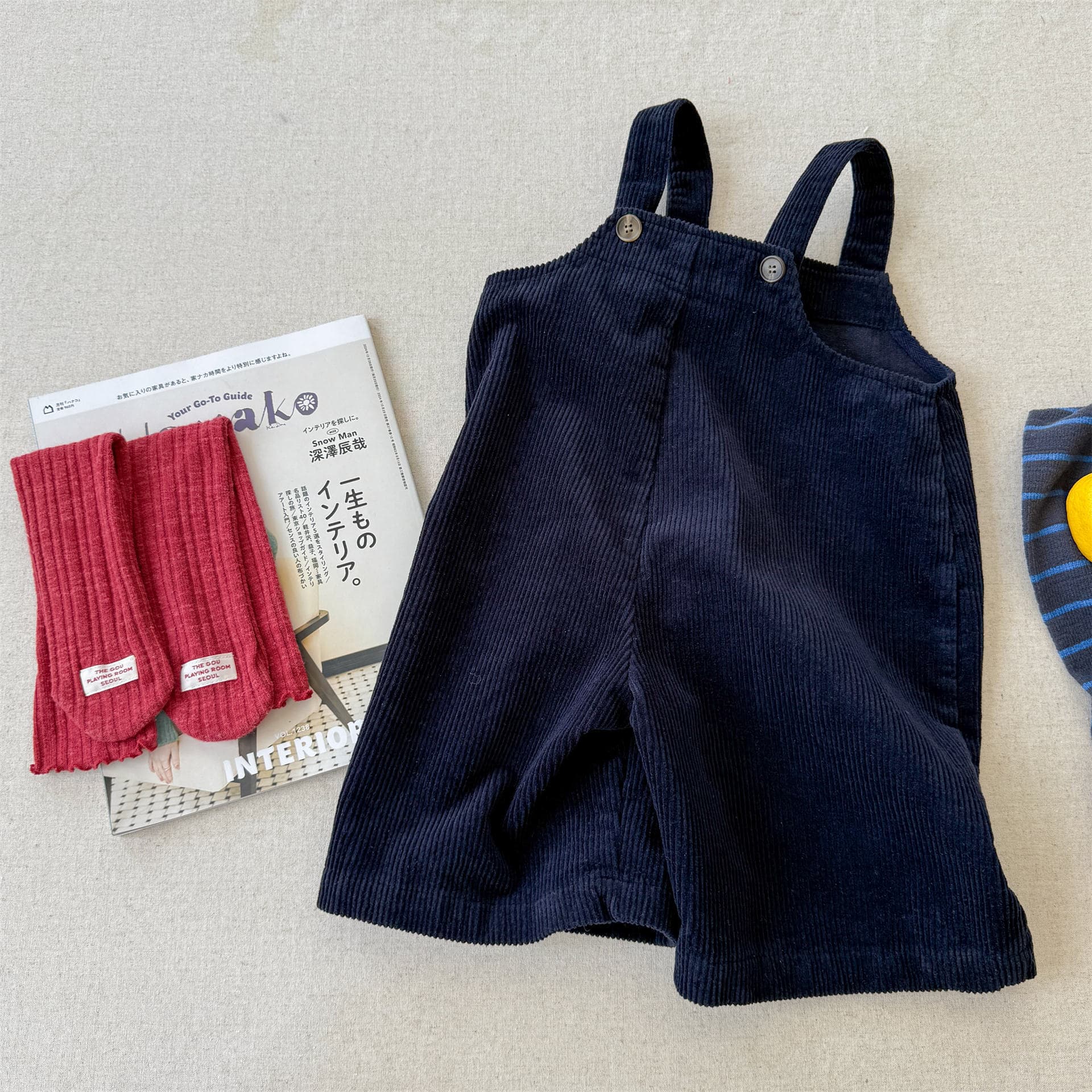 2026 Children's Autumn Korean Style Jumpsuit Girls Cargo Pants Wide Leg Long Pants Boys Overalls 6526