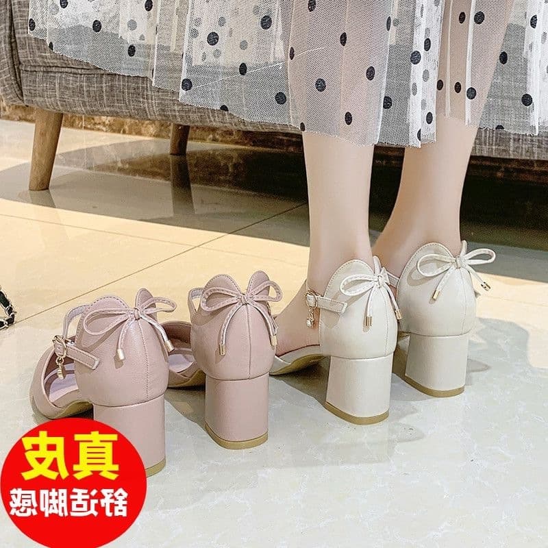 Summer Fairy Buckle Strap New Fashion Versatile One-Strap Mid-Heel Sandals for Women 2026 Brand Leather Shoes