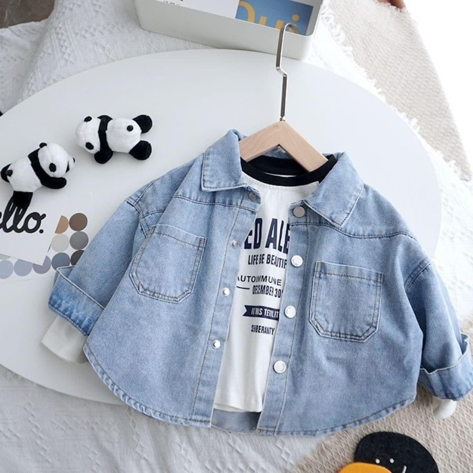 Small children's shirts, soft denim thin jackets, spring and autumn casual shirts for boys and girls, children's light denim autumn tops