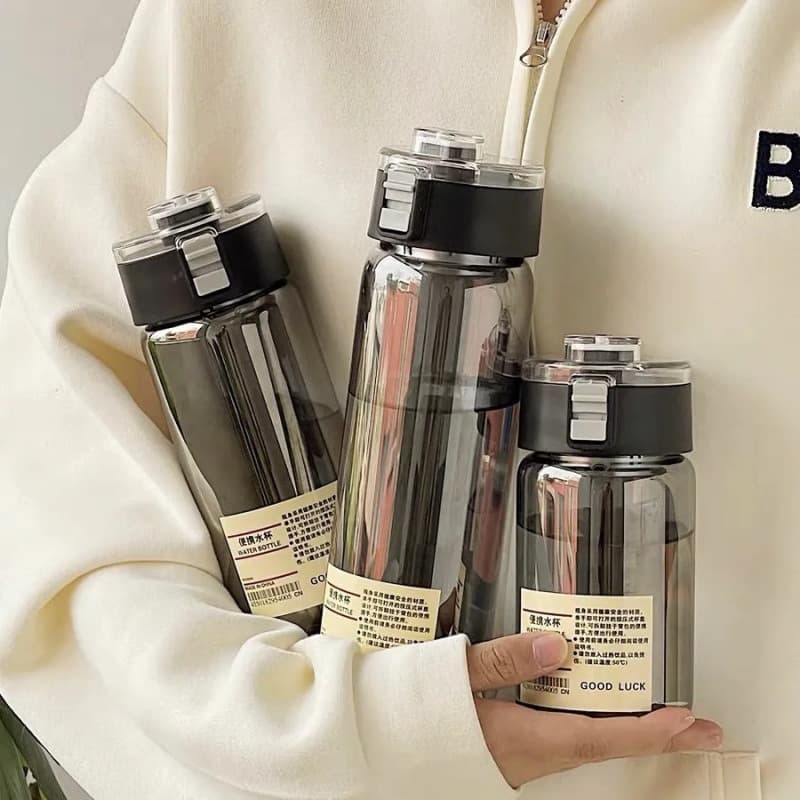 Portable water cup with small fragrance and sticker, unprintable replacement cup, smoke gray portable large capacity plastic cup seal