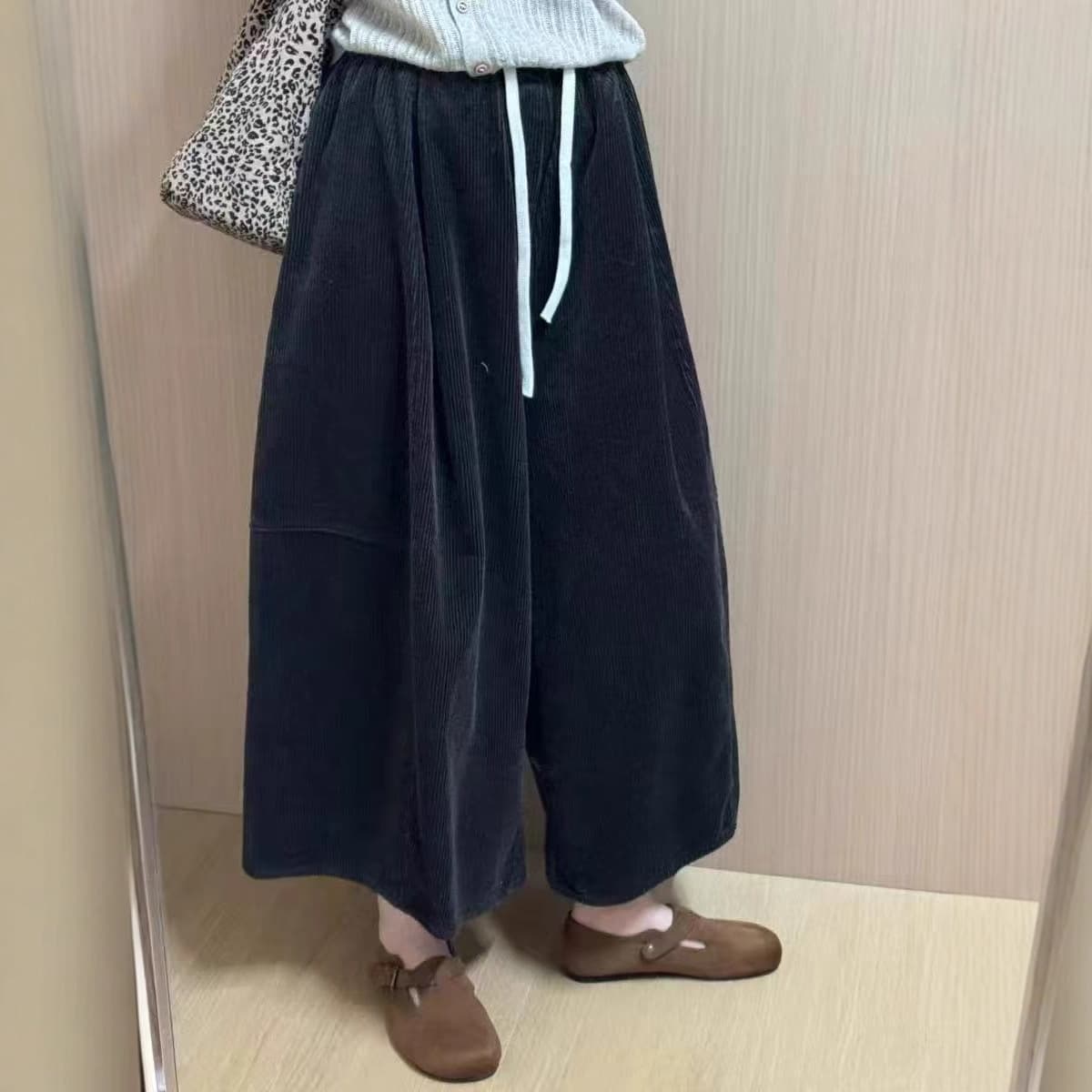 Wide-Leg Design Cropped Corduroy Pants for Women 2025 Autumn New Korean Style Elegant Pants Skirt