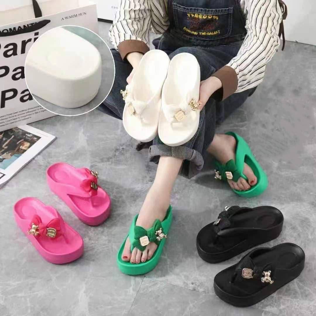 Cross-border Hot-selling Butterfly Bear EVA Slippers Cloud-like Thick Sole EVA Anti-odor Factory Wholesale Ready Stock Drop Shipping
