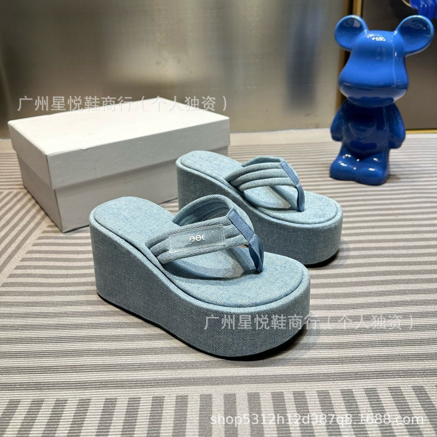 Yi Mengling Same Style Height-Increasing Thick Sole Slippers for Women, Outdoor Wear, 2025 Summer New Style, Denim Blue High Heel Flip-Flops for Women