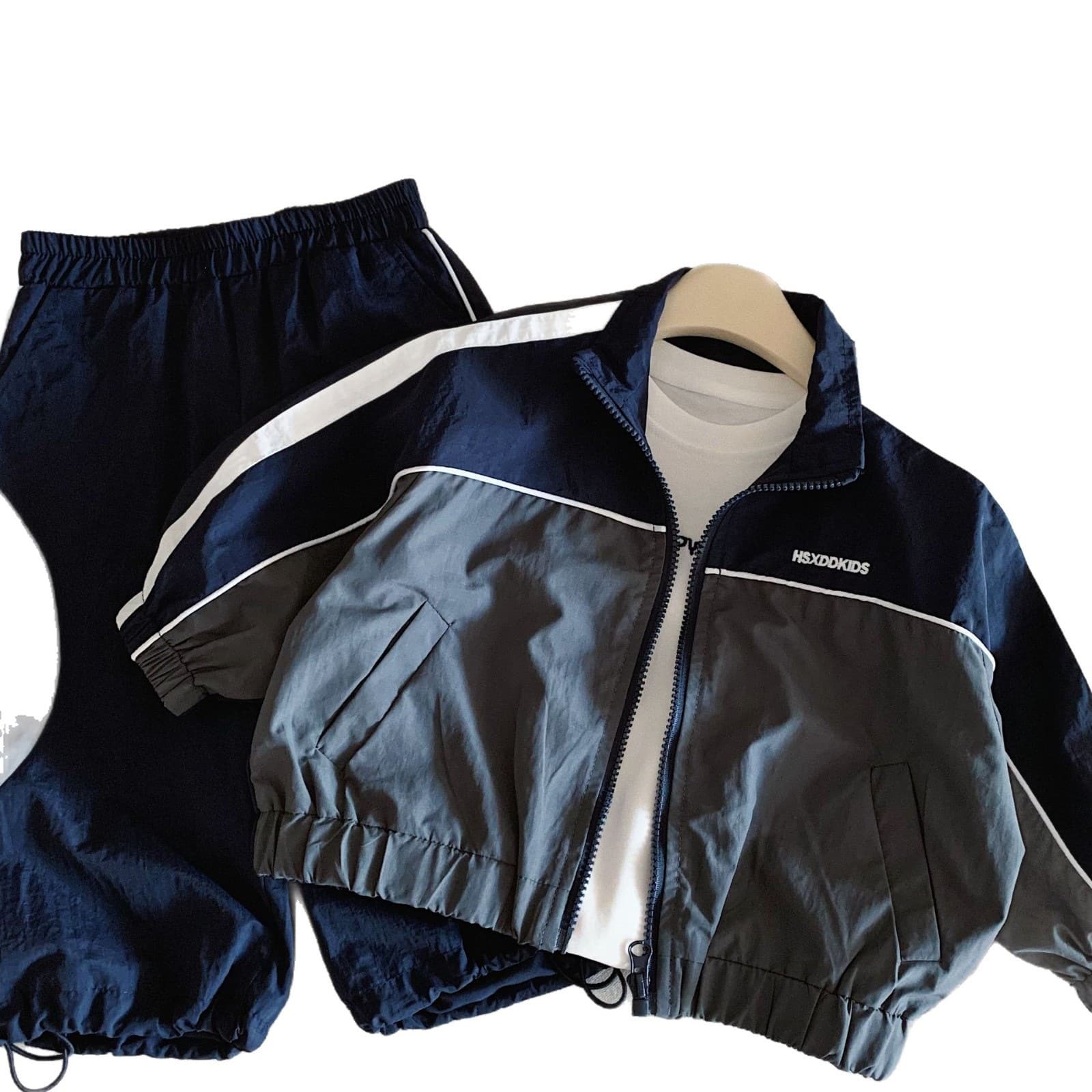 Bangcheng Boys' Set 2026 Spring/Autumn New Style Kids' Color-Block Two-Piece Sportswear Huzhou Zhili Children's Clothing Wholesale Trend