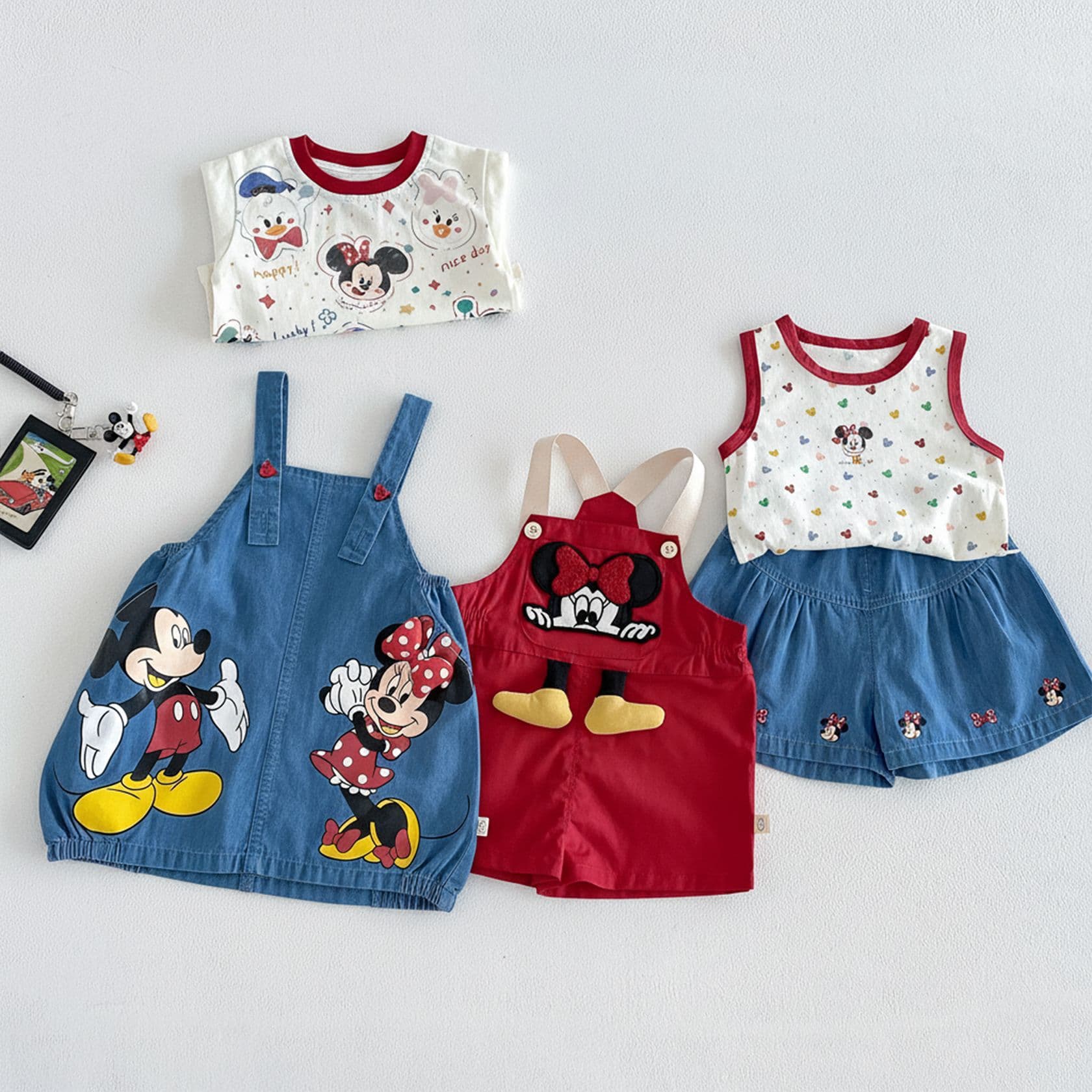 Girls' Super Cute Cartoon T-Shirt 2026 New Summer Baby Korean Letter Print Short Sleeve Children's Stylish Top
