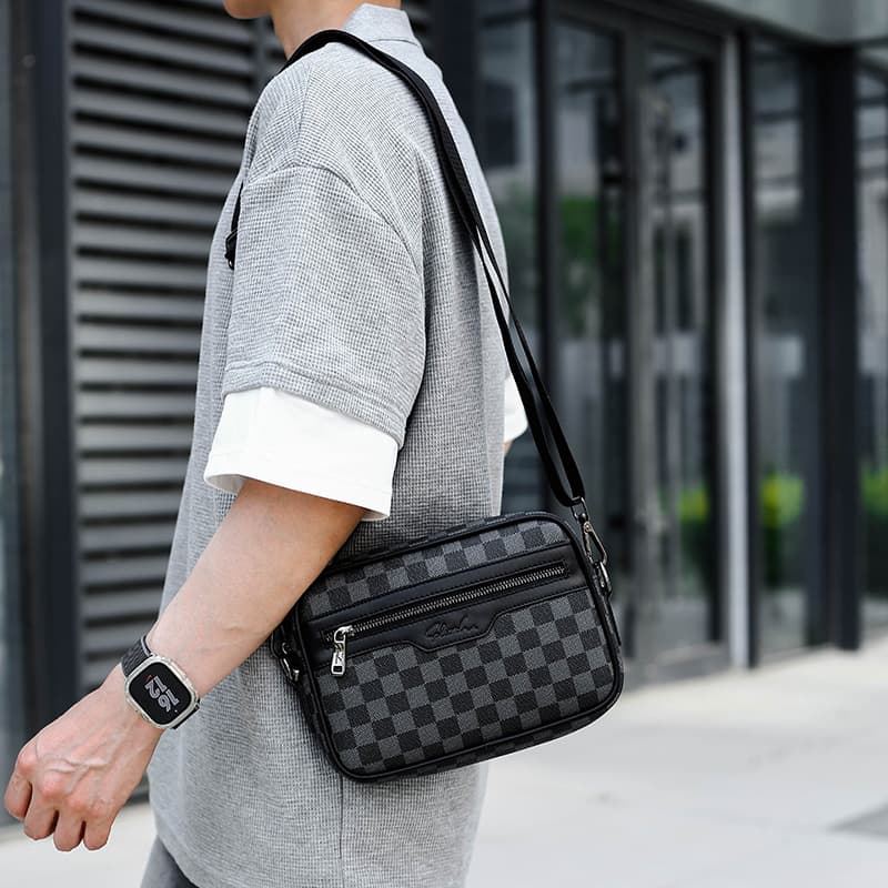 PU shoulder bag men's large-capacity commuter crossbody bag water-repellent horizontal shoulder bag fashionable new men's small backpack