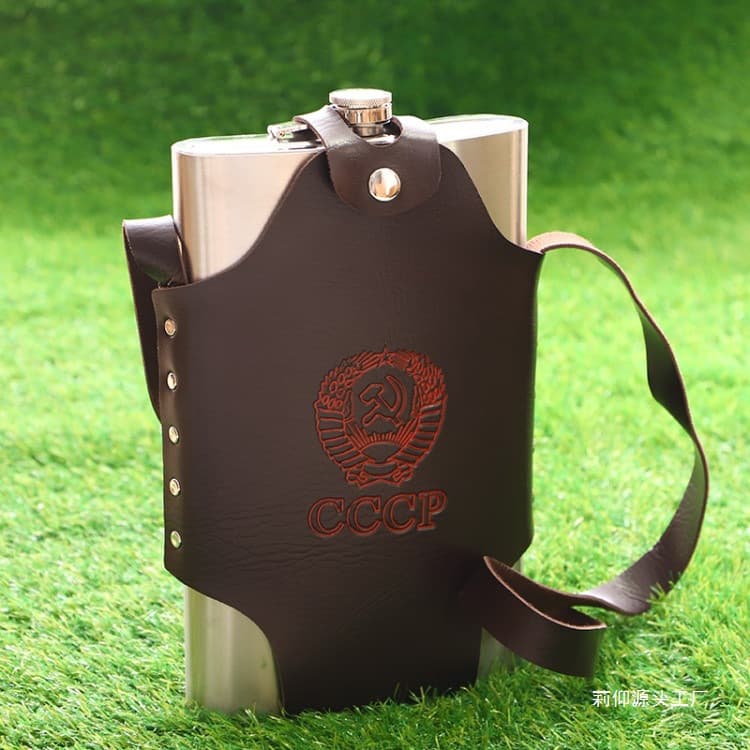 Stainless Steel Flask 500ml 1L 2.5L 5L Portable Outdoor Thickened Flat Liquor Bottle Bucket Portable Water Bottle