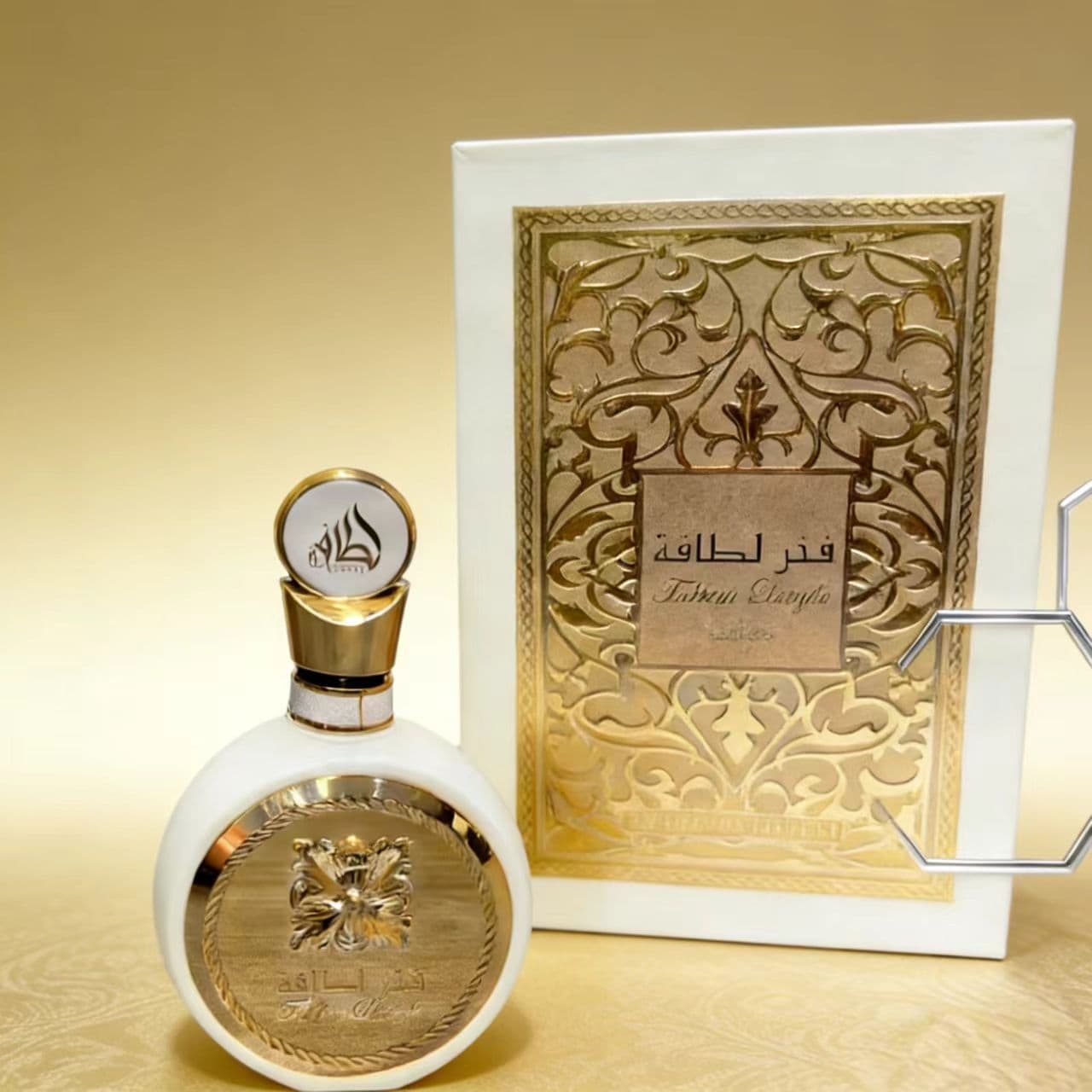 Lattafa Perfume Fakhar Fragrance Dubai Saudi Arabia Long-lasting Oud Woody Scent Black Wood