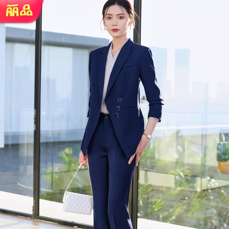 Three-Button Blue Blazer for Women, New Spring/Fall Professional Suit Set, Workwear for Hotel Front Desk and Beauty Salon