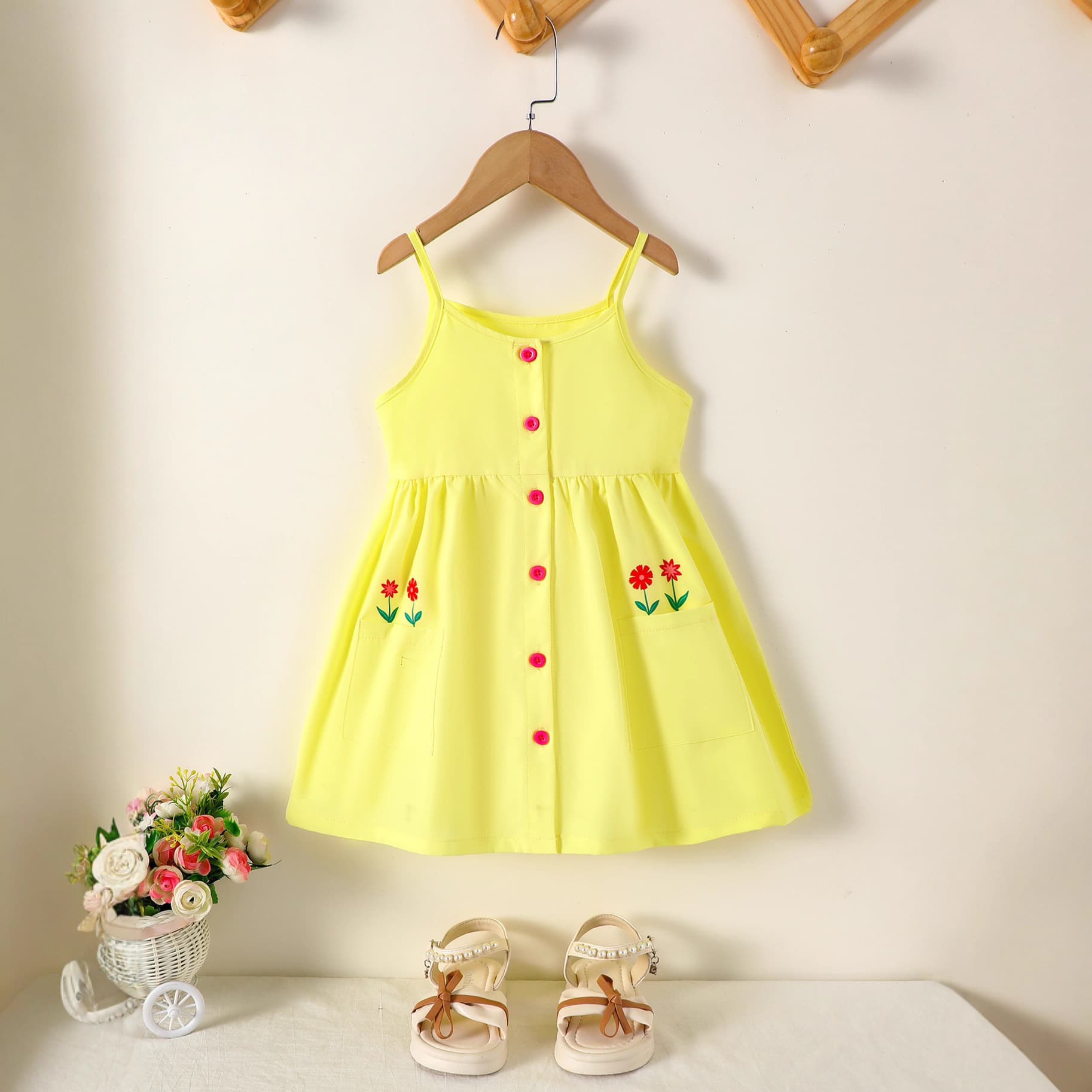 Little girl's summer sweet style flower print open door button pocket suspender knee-length dress