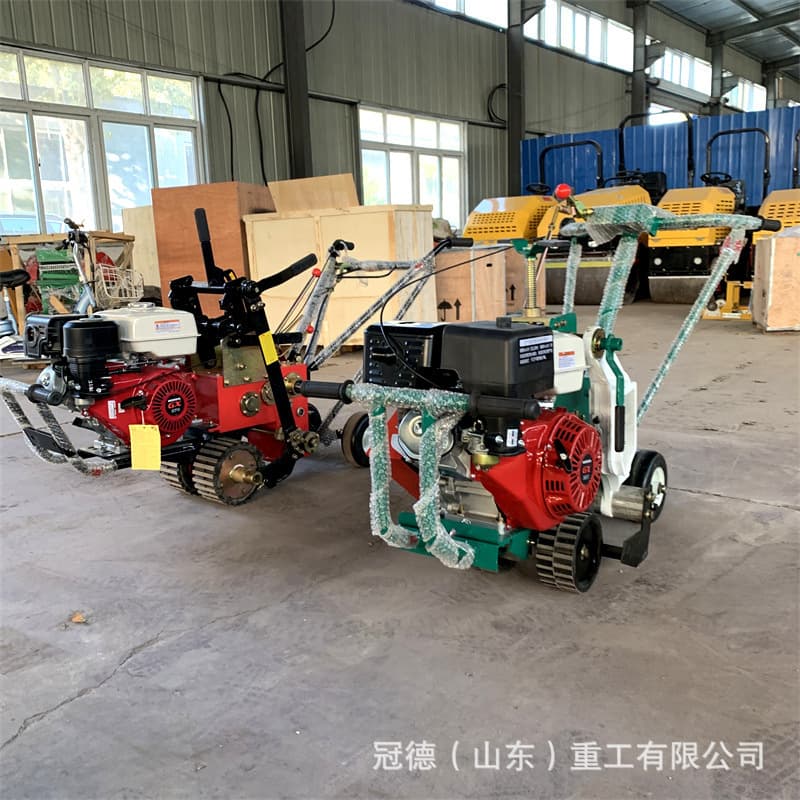 Hand-push Artificial Turf Lifter, Small Sod Transplanter, Football Field Sod Transplanting and Peeling Machine