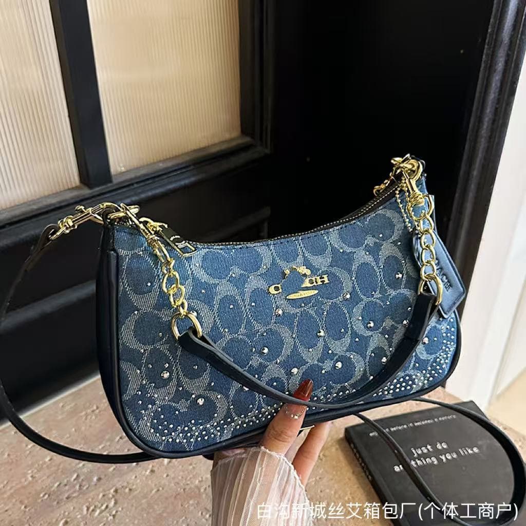 Trending Export Fashion Versatile Shoulder Bag High-End Chain Print Crossbody Casual Underarm Bag Factory Wholesale