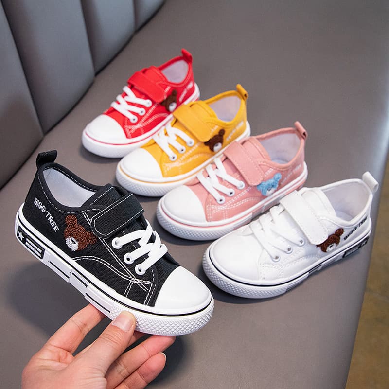 Children's Kindergarten Indoor Shoes Dance Shoes Boys Girls Velcro White Cloth Shoes Kids White Shoes Wholesale