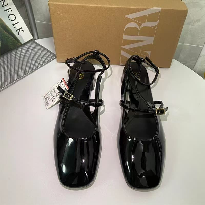 ZA2025 Autumn New Square Toe Buckle Shallow Mouth Low Heel Sandals for Women with Back Strap and One-Strap Design