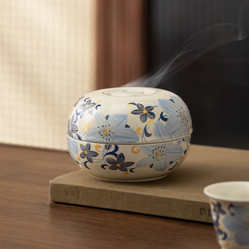 Linglan lily incense burner household indoor incense burner ceramic sandalwood agarwood burner incense path ornaments incense base incense holder