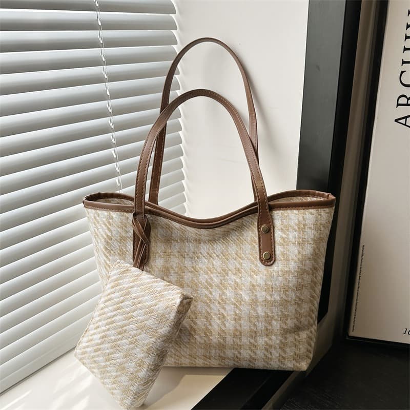 Color-Block Large Capacity Handheld Tote Bag for Women 2025 New Trendy Fashion Textured Versatile Shoulder Bag Commuter Women's Bag