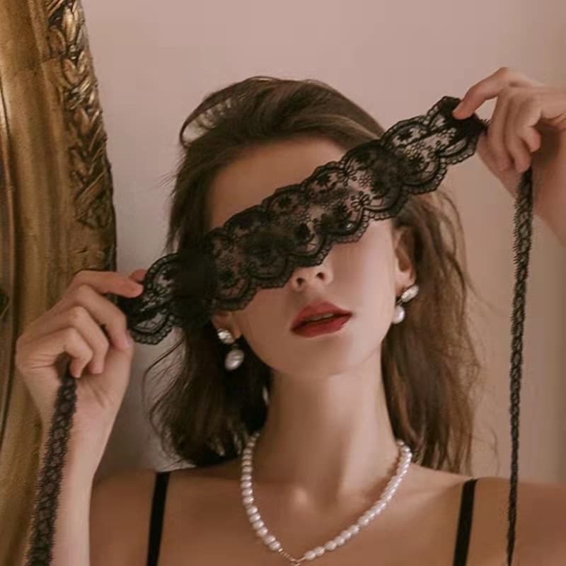 Lace Blindfold Nightclub Queen Party Sexy Lingerie Set Sexy Hollow Mask Drop Shipping