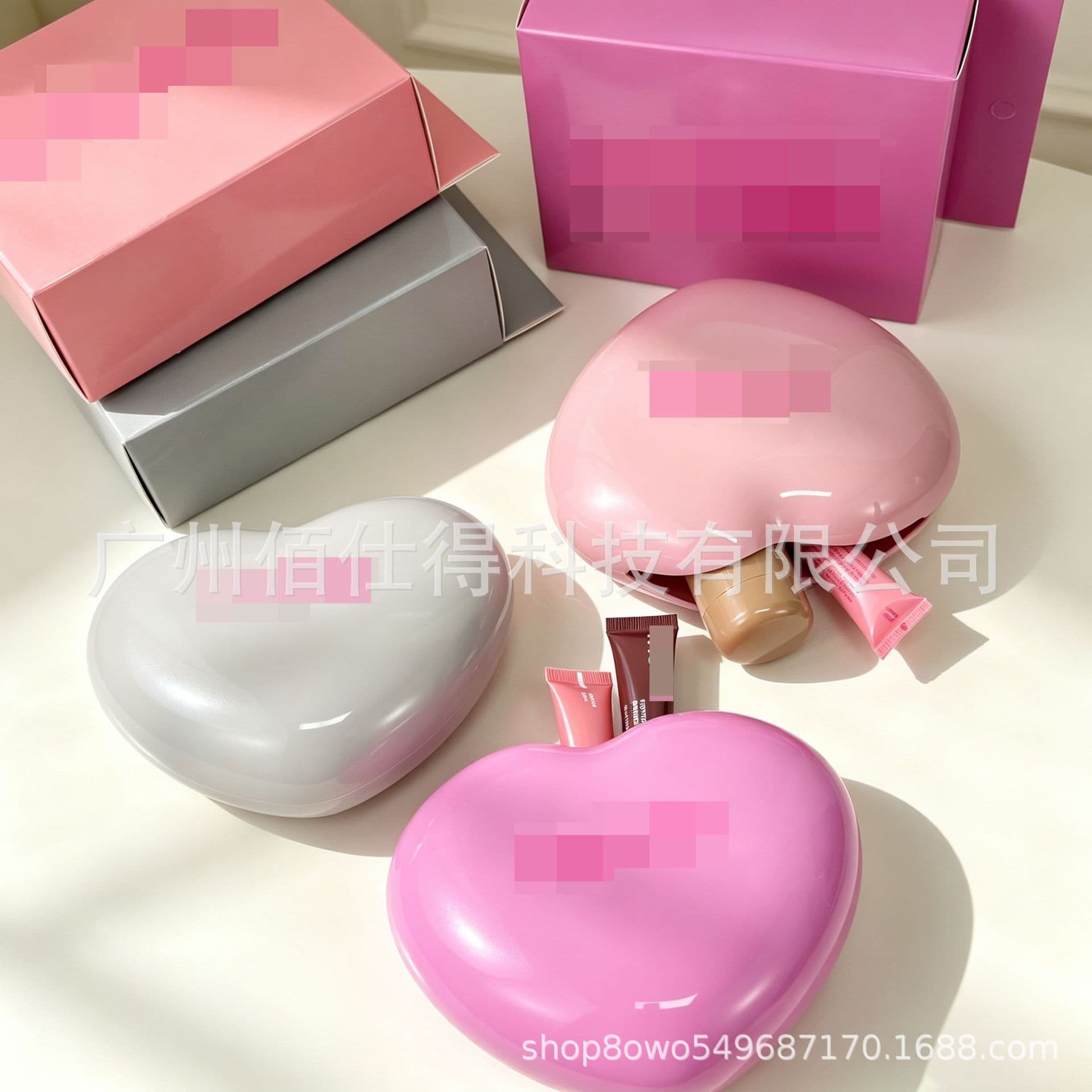 Cross-border In Stock Hailey Same Style Silicone Makeup Bag Organizer Bag Heart-shaped Bag Can Hold Lipstick Lip Gloss for Touch-ups