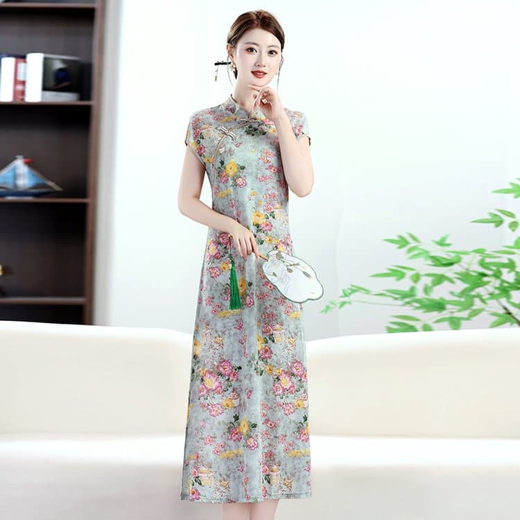 Elegant Retro Plus Size Thin Cheongsam Dress for Middle-aged and Elderly Women, Spring and Summer Print Design, Slimming, Versatile, Daily Commute Dress