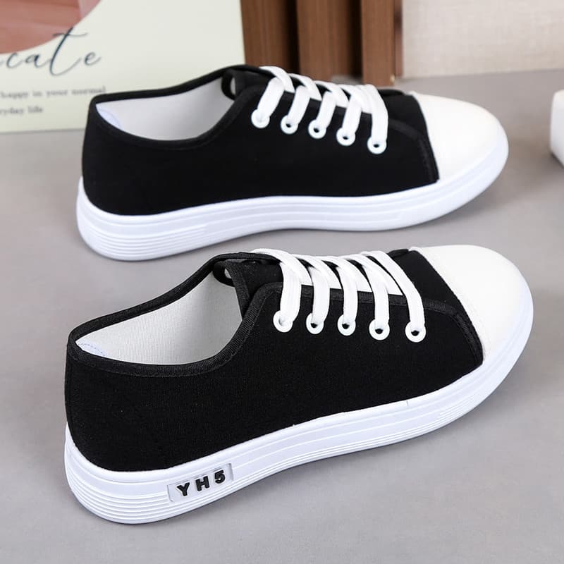 White Canvas Shoes for Women 2026 Spring/Summer New Breathable Beijing-style Casual Shoes Nurse Shoes