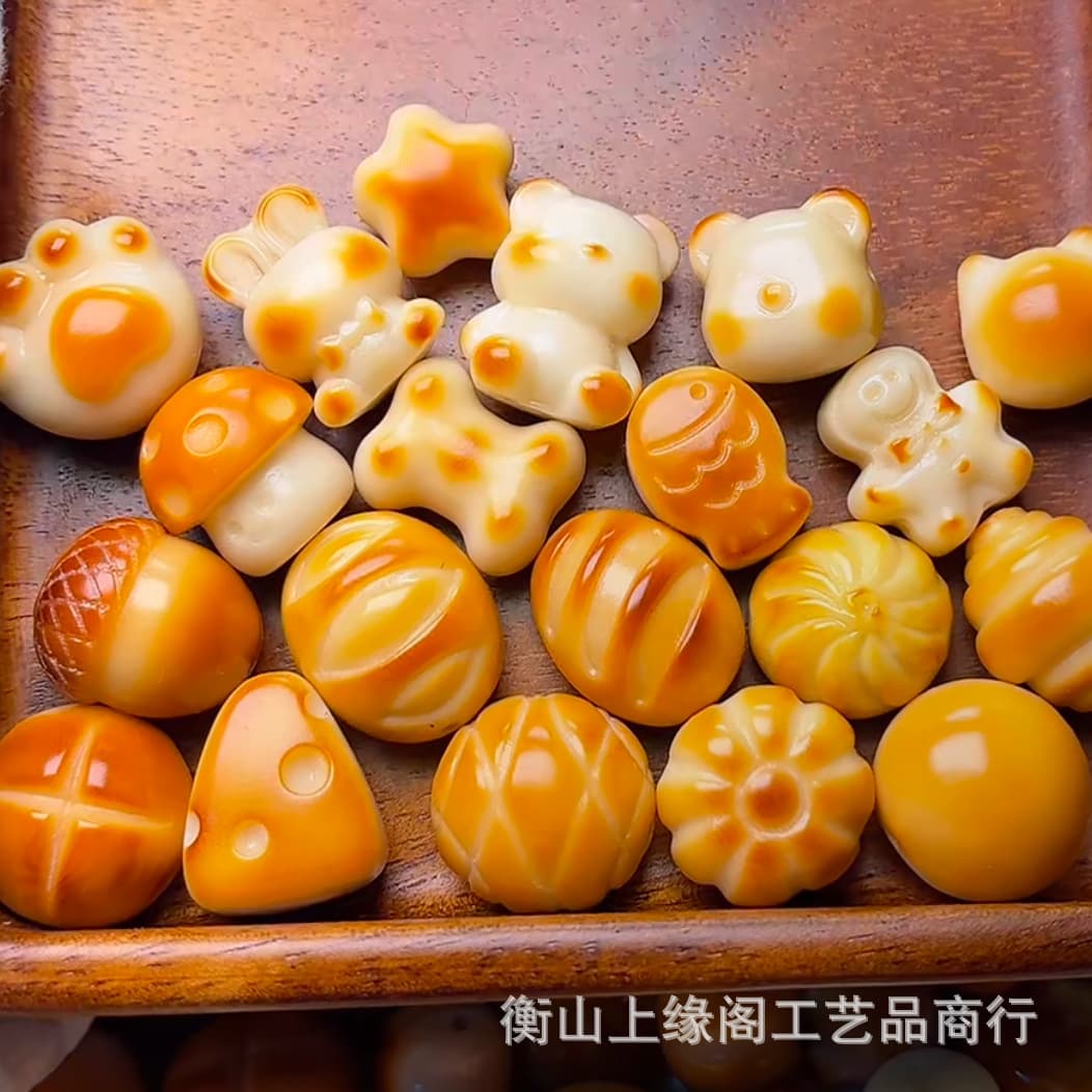 Original ivory fruit carving, charcoal-grilled cat claws, bread, gingerbread man, bear biscuits, rabbit, cute and cute DIY