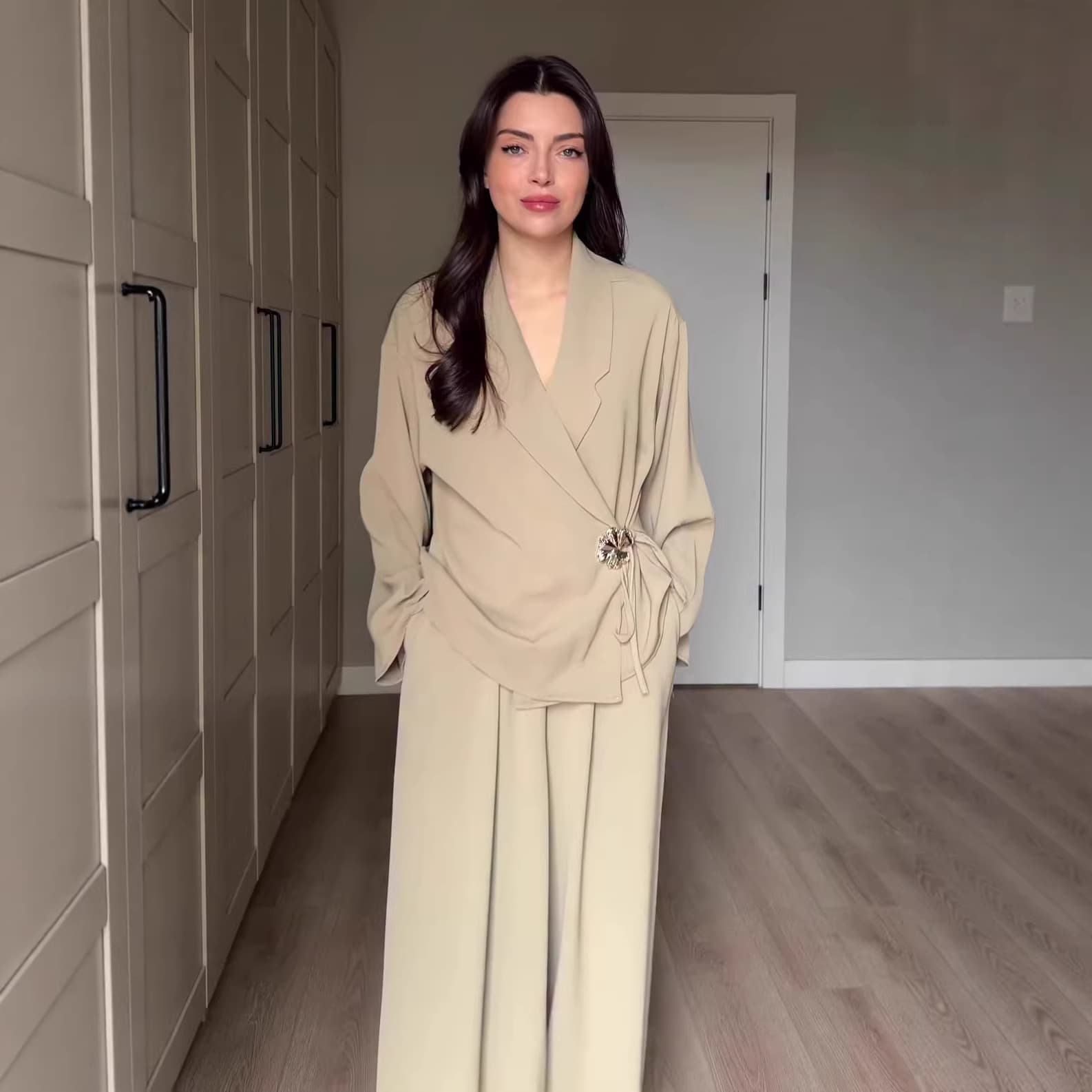 2026 New Simple V-Neck Long-Sleeve Casual Jacket with Metal Buttons and Wide-Leg Pants for Amazon Cross-Border E-Commerce